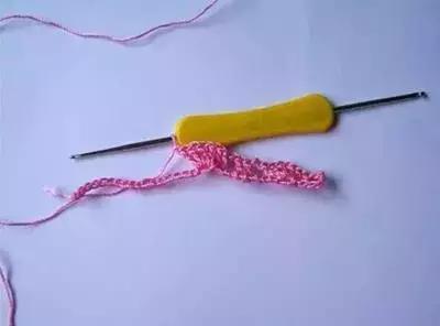 钩针毛线拖鞋编织教程图解，编织达人教大家编织手工棉鞋附简单图解
