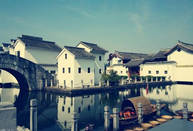 北京可参观的影视基地，开启春日京城“电影之旅”