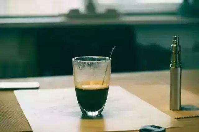 午安句子171109：终究要亲自受伤，才会学着聪明