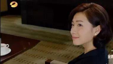 三个女人都威胁到胡歌的伪装身份，胡歌伪装者真实身高