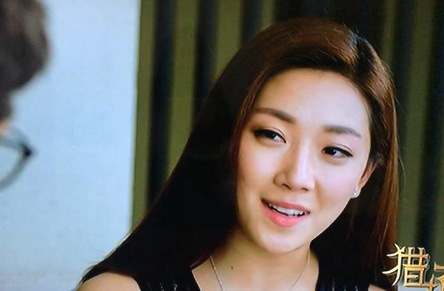 三个女人都威胁到胡歌的伪装身份，胡歌伪装者真实身高