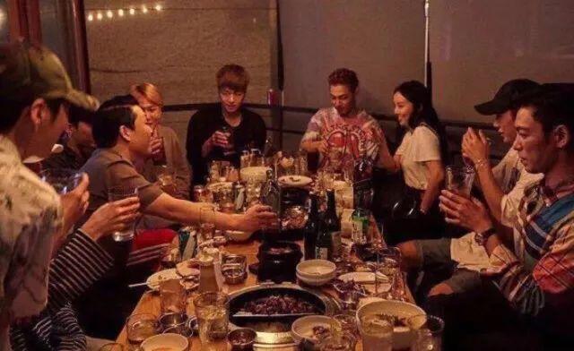 团建聚餐小游戏室内多人互动，聚会游戏精华整理