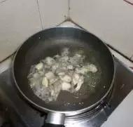 海蛎煎蛋怎么做，海蛎煎蛋的做法家常（看看福建大姐是怎么做的）