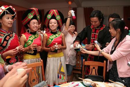声音要大气势要够，客家打六虎（这样教孩子学“吵架”）