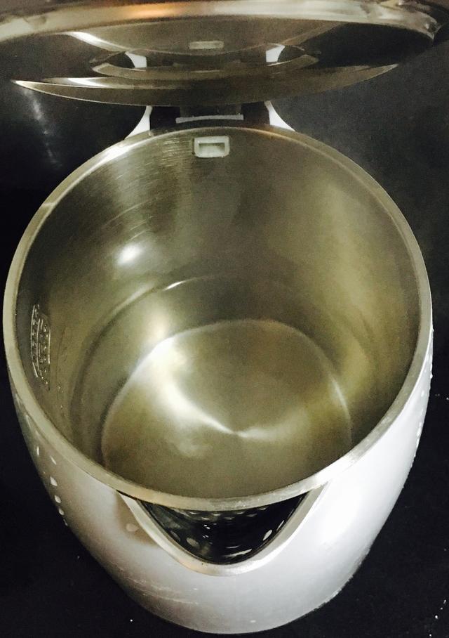 棒子面粥的做法，玉米面粥详细做法（平民棒子面粥）