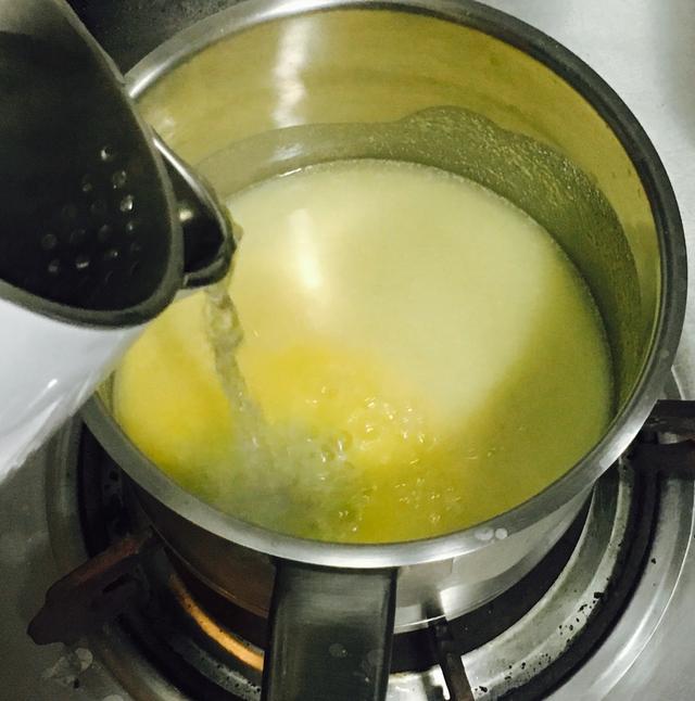 棒子面粥的做法，玉米面粥详细做法（平民棒子面粥）