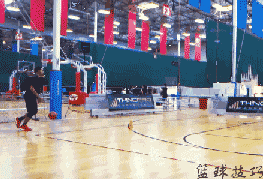 上篮教学简单，基础教学之上篮