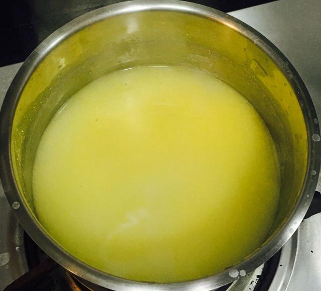 棒子面粥的做法，玉米面粥详细做法（平民棒子面粥）