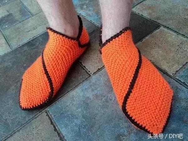 手工编织毛线拖鞋简单款式，简单实用的大人小孩毛线拖鞋针织方法图解