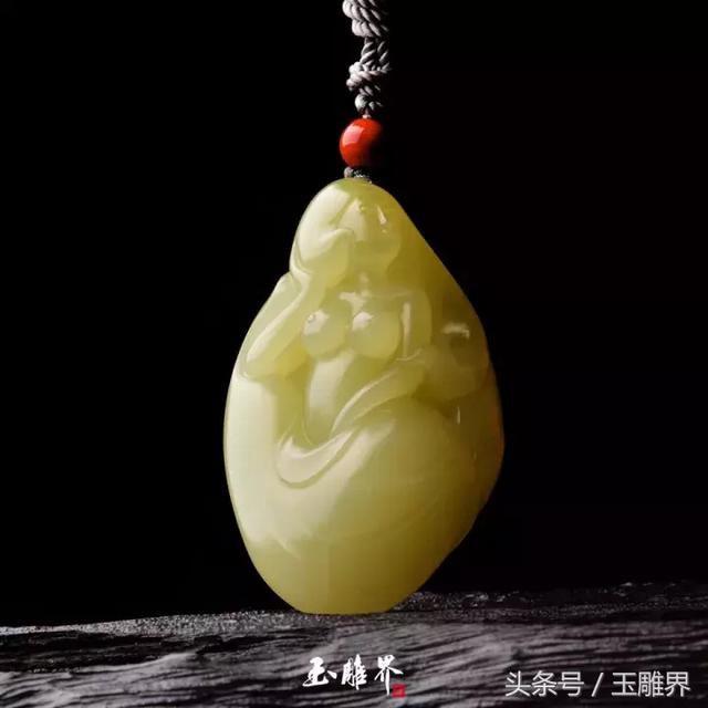 和田黄口料和黄白老玉的区别，和田玉八大玉种—黄玉详解