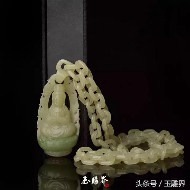 和田黄口料和黄白老玉的区别，和田玉八大玉种—黄玉详解