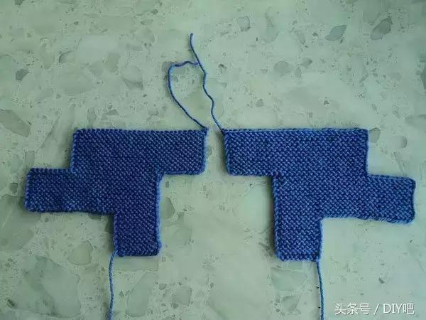 手工编织毛线拖鞋简单款式，简单实用的大人小孩毛线拖鞋针织方法图解