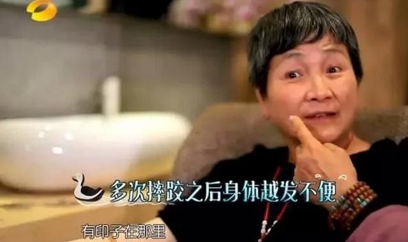 郑佩佩 张柏芝，郑佩佩拍过哪些电影（“不爱惜羽毛”终于付出代价）
