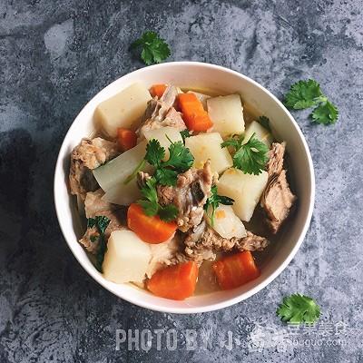 清炖羊排萝卜汤，清炖羊肉炖萝卜的做法（你一定喜欢的萝卜清炖羊肉羊排）