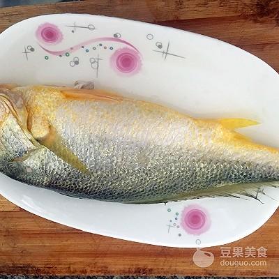 清蒸黄花鱼蒸几分钟，清蒸黄花鱼的做法