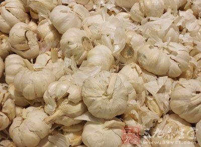 糖尿病淹蒜(腌蒜糖尿病人能吃吗)