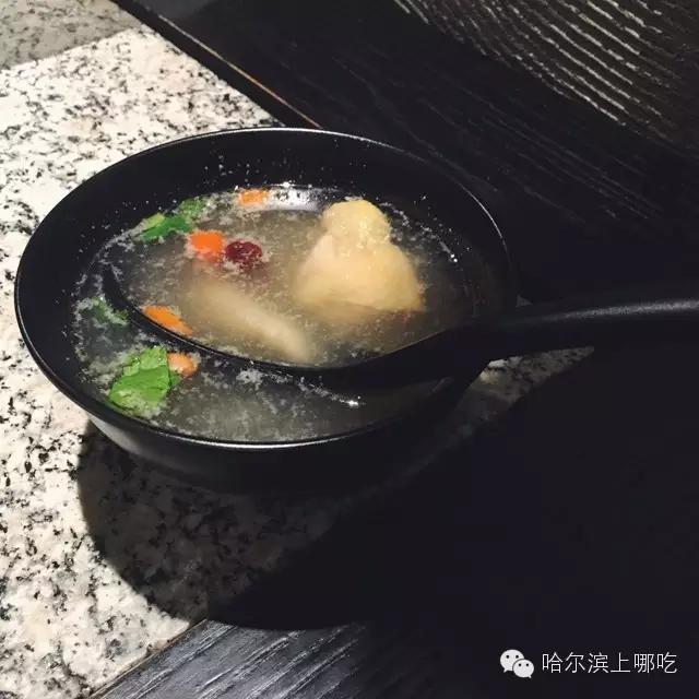 正宗香港花雕鸡做法，花雕鸡是广东的吃法