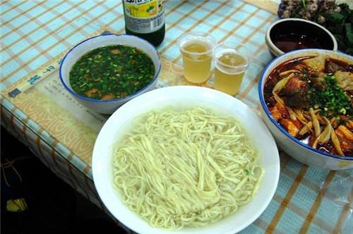大蒜苗怎么炒好吃，蒜苗怎么炒好吃又长
