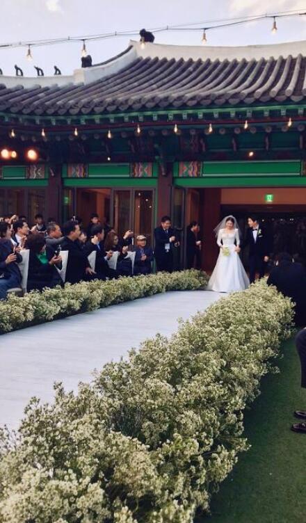 宋慧乔宋仲基结婚典礼现场曝光，双宋大婚现场直击