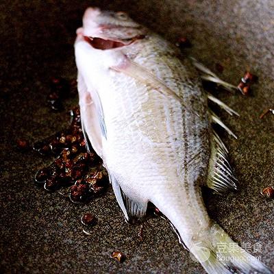 家乐浓汤宝素火锅，浓汤宝火锅英雄争霸赛