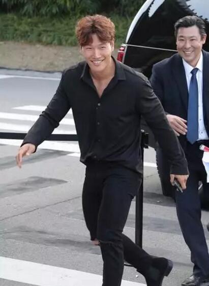 宋慧乔宋仲基结婚典礼现场曝光，双宋大婚现场直击