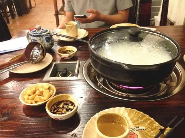 顺德美食粤菜最有名的10道菜，广州街坊都追捧的6家顺德菜馆