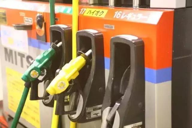 中石油中石化可以混着加吗，到底加中石化还是中石油