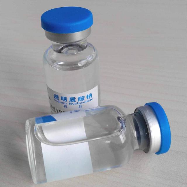 网红脸被老板砸坑，额头打了玻尿酸后悔了（一张花了几十万的“网红脸”）