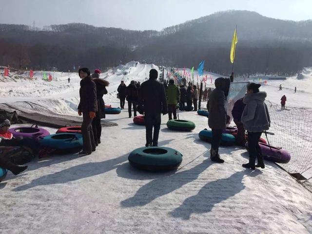 吉林市十大滑雪场，江南美女打卡吉林四大滑雪场