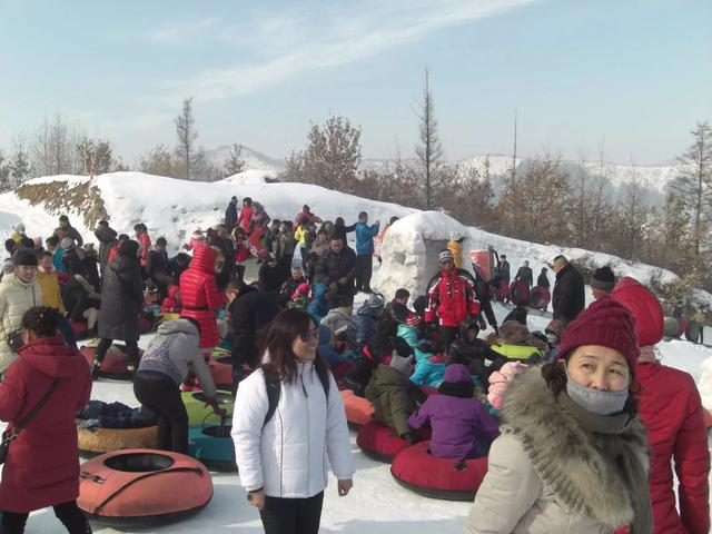 吉林市十大滑雪场，江南美女打卡吉林四大滑雪场
