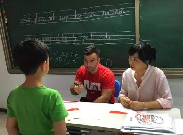 rap专业术语，嘻哈里的术语（说唱beef什么意思beef用法）