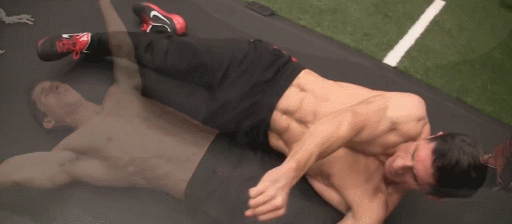 8个动作每天10分钟，一个动作七天让腹肌变得更明显