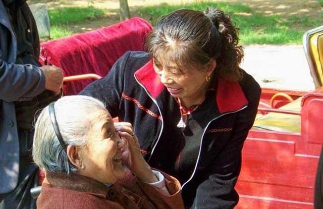 适合穷人开的小店，这么多白手起家创业点子（适合穷人白手起家的十个创业点子）