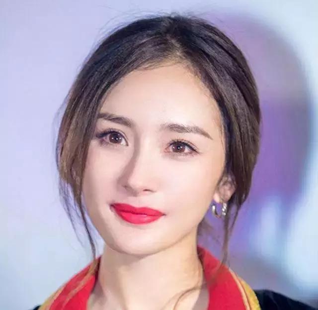 焦俊艳学生发型，焦俊艳恋情曝光