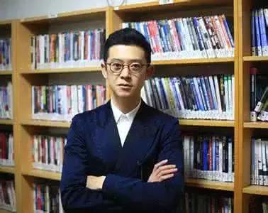 焦俊艳学生发型，焦俊艳恋情曝光