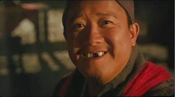 潘长江演的武大郎碰到武二郎，六个版本武大郎