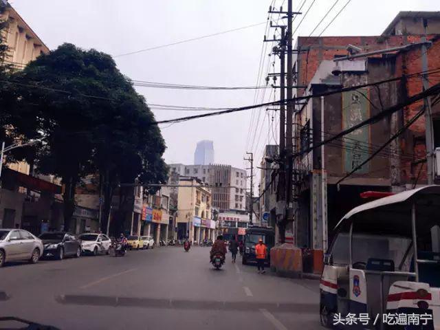 南宁最出名的美食街，南宁人却吐槽：外地人去的