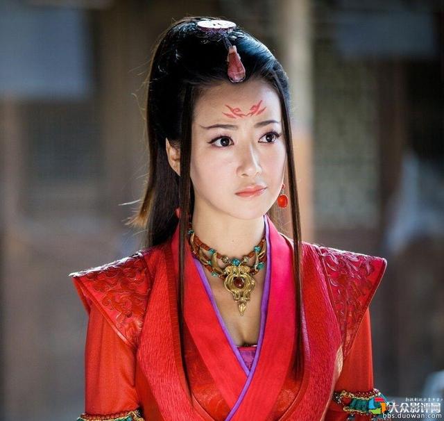 红玉喜欢谁古剑奇谭，她是古剑奇谭红玉