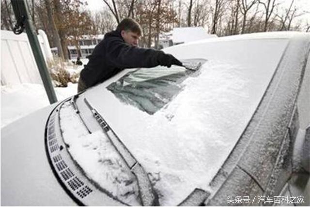 冬天停车拉手刹可能被冻住，可以不拉手刹吗？