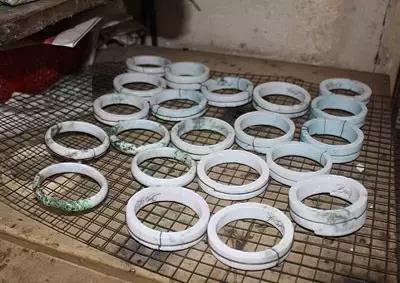 简述翡翠abc货的定义及鉴别特征，5分钟教你分辨翡翠A、B、C货
