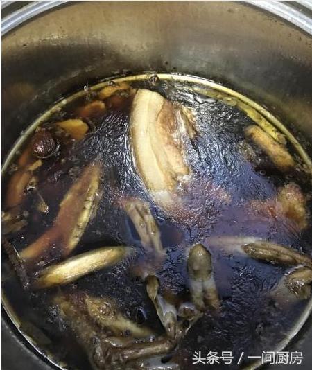 肉夹馍卤肉的做法及配料，正宗卤肉夹馍的做法和配方（肉夹馍最详细做法）