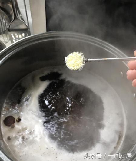 肉夹馍卤肉的做法及配料，正宗卤肉夹馍的做法和配方（肉夹馍最详细做法）