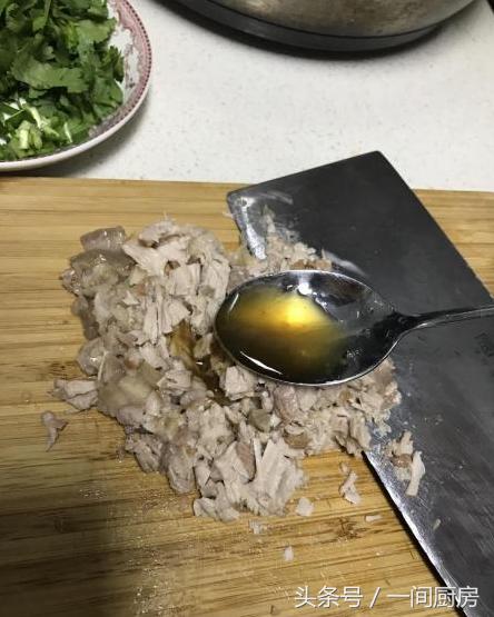 肉夹馍卤肉的做法及配料，正宗卤肉夹馍的做法和配方（肉夹馍最详细做法）