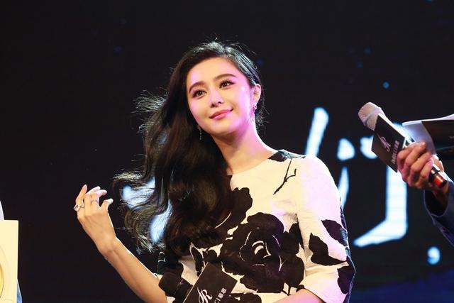 对于范冰冰事件李晨怎么看，李晨与范冰冰分手被骂渣男