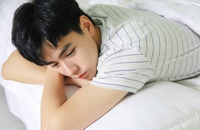 蜜汁炖鱿鱼电视剧，蜜汁炖鱿鱼剧集简介（《蜜汁炖鱿鱼》改名为《亲爱的热爱的》）