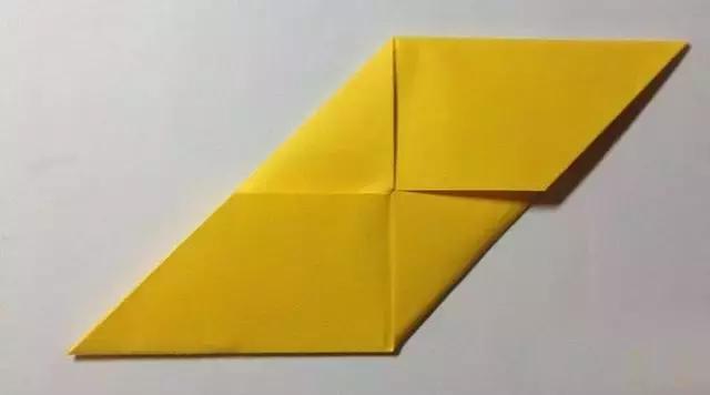 能拉开的正方形折纸慢动作，3分钟立体折纸让孩子提前认识正方体