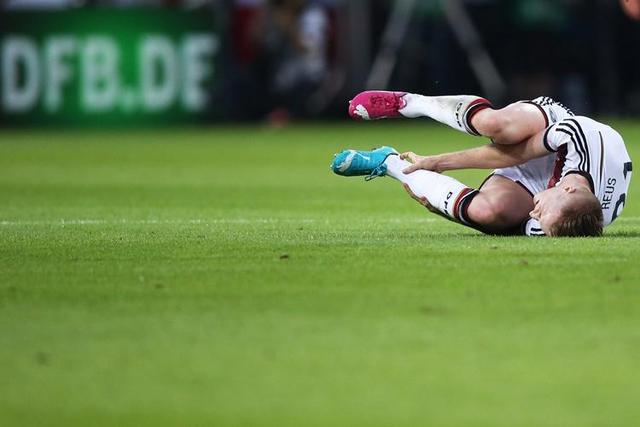 世界足球卡卡，细数世界杯型男