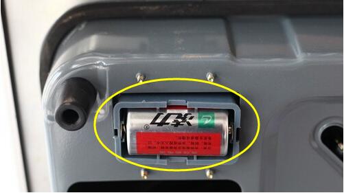 燃气灶打不着火原因和处理方法，燃气灶都打不着火原因和处理方法（动一动这个开关就能解决）