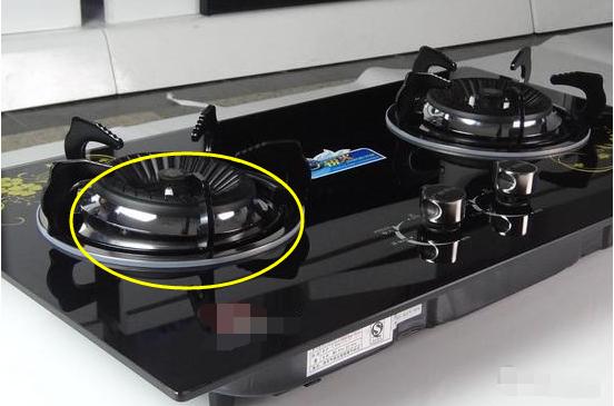 燃气灶打不着火原因和处理方法，燃气灶都打不着火原因和处理方法（动一动这个开关就能解决）