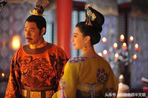 李淳风袁天罡哪个先死，对袁天罡说：我的墓地迟早被盗